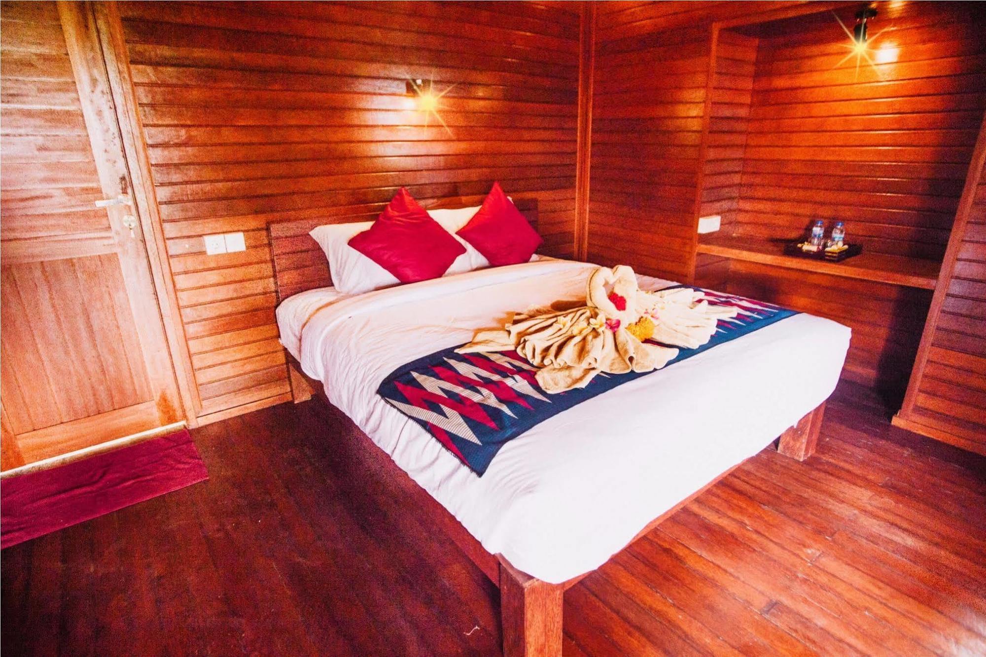 Starfish Lembongan Otel Nusa Lembongan Dış mekan fotoğraf